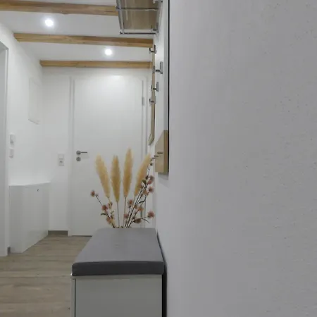 Schwein Gehabt 아파트 *